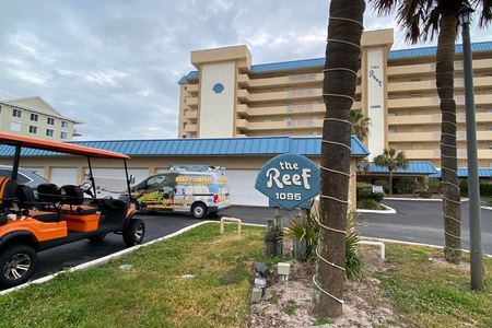 Quality Comfort Reef Condo, Indialantic, Florida 